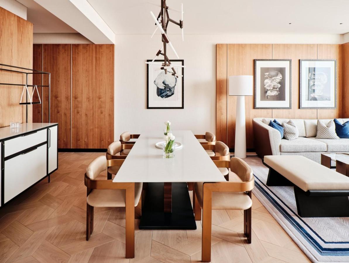 ホテル Grand Hyatt Kuwait クウェート エクステリア 写真 A suite at the Mandarin Oriental, Munich
