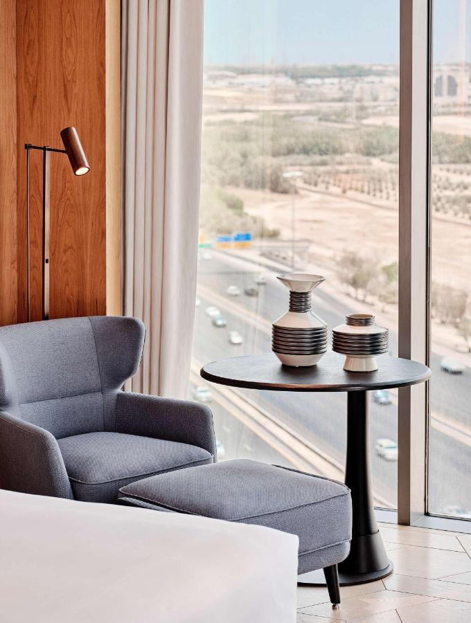 ホテル Grand Hyatt Kuwait クウェート エクステリア 写真 A view of the hotel's interior