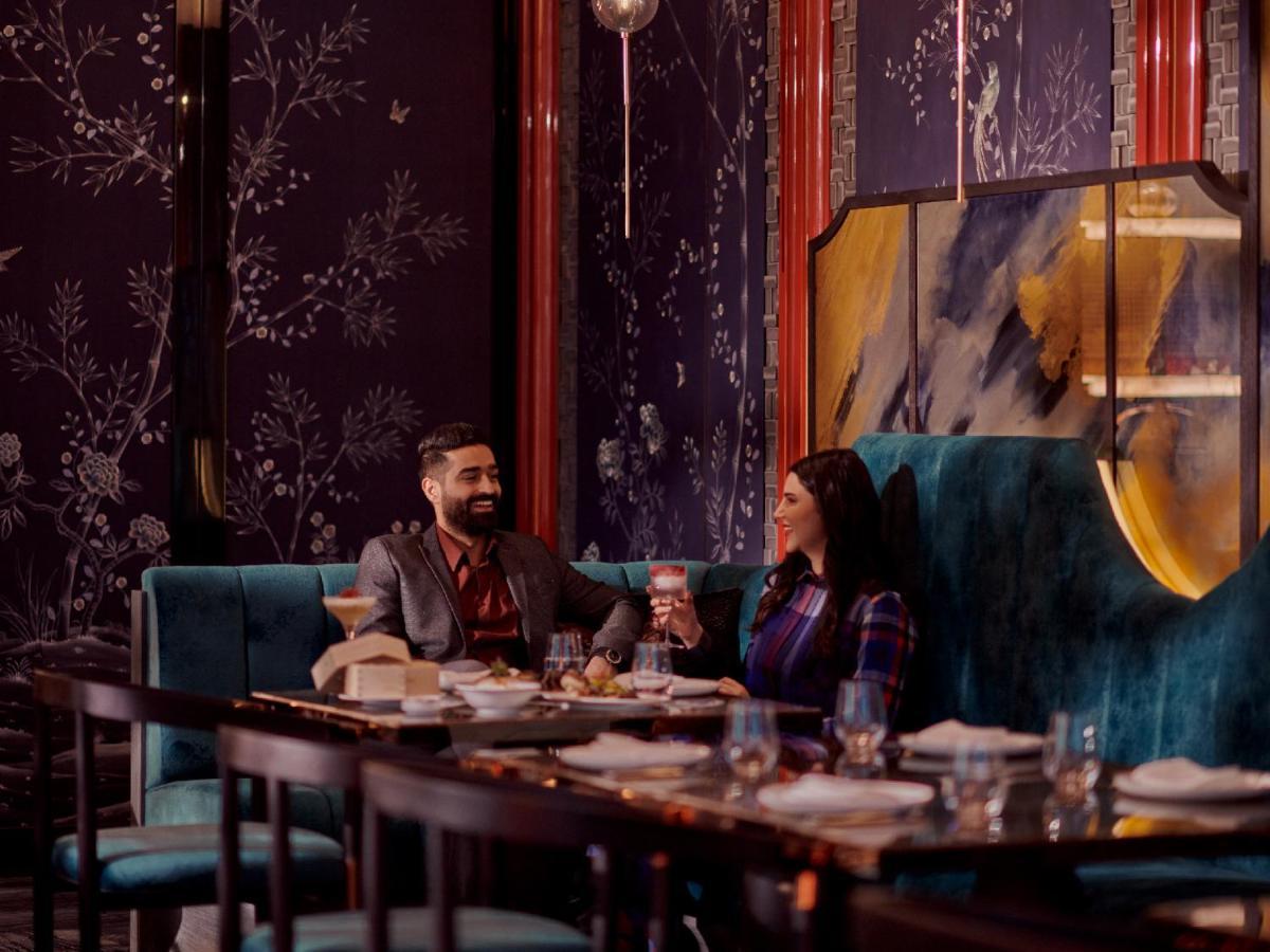 ホテル Grand Hyatt Kuwait クウェート エクステリア 写真 The interior of the restaurant