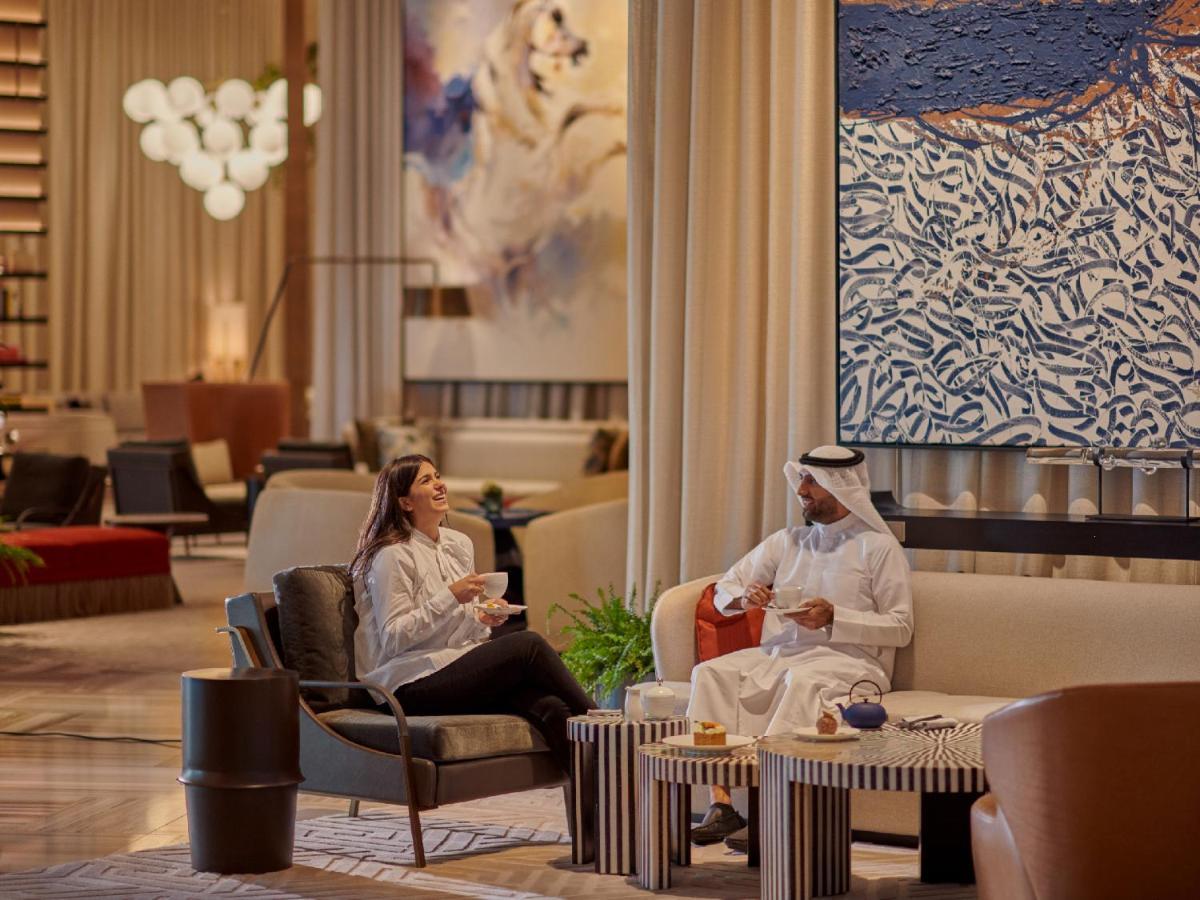 ホテル Grand Hyatt Kuwait クウェート エクステリア 写真 The lounge at the airport